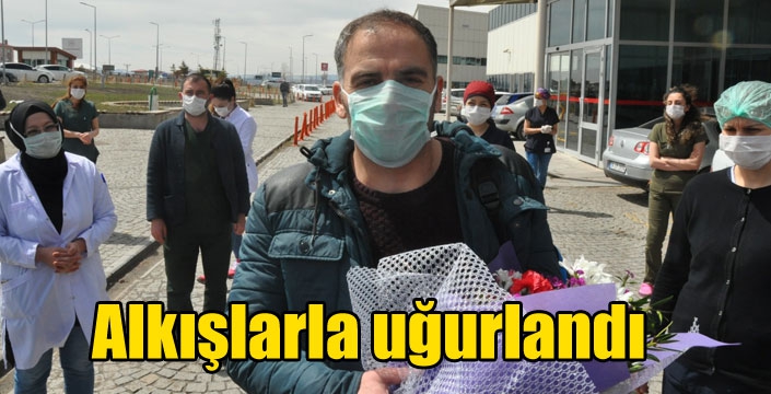 Kars’ta tedavisi tamamlanan Koronavirüs hastası taburcu oldu